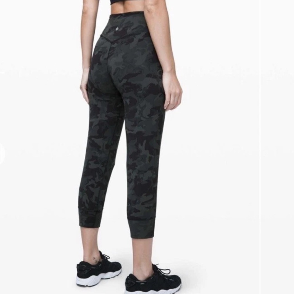 Lululemon Align Jogger‎ Crop 23”